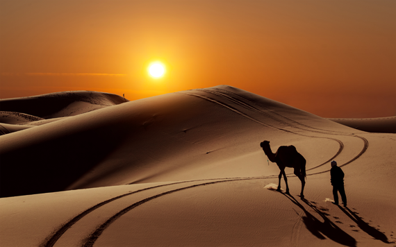 Saulėlydis Sacharos dykumoje