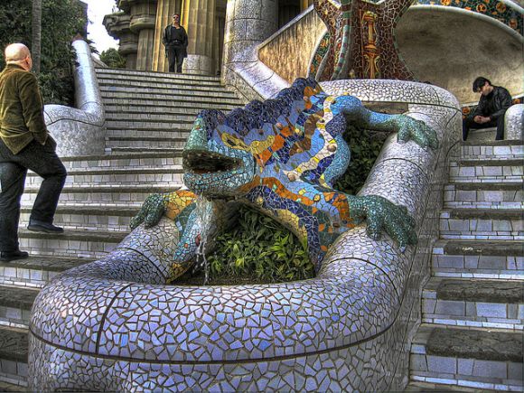 Guell Lankytinos
